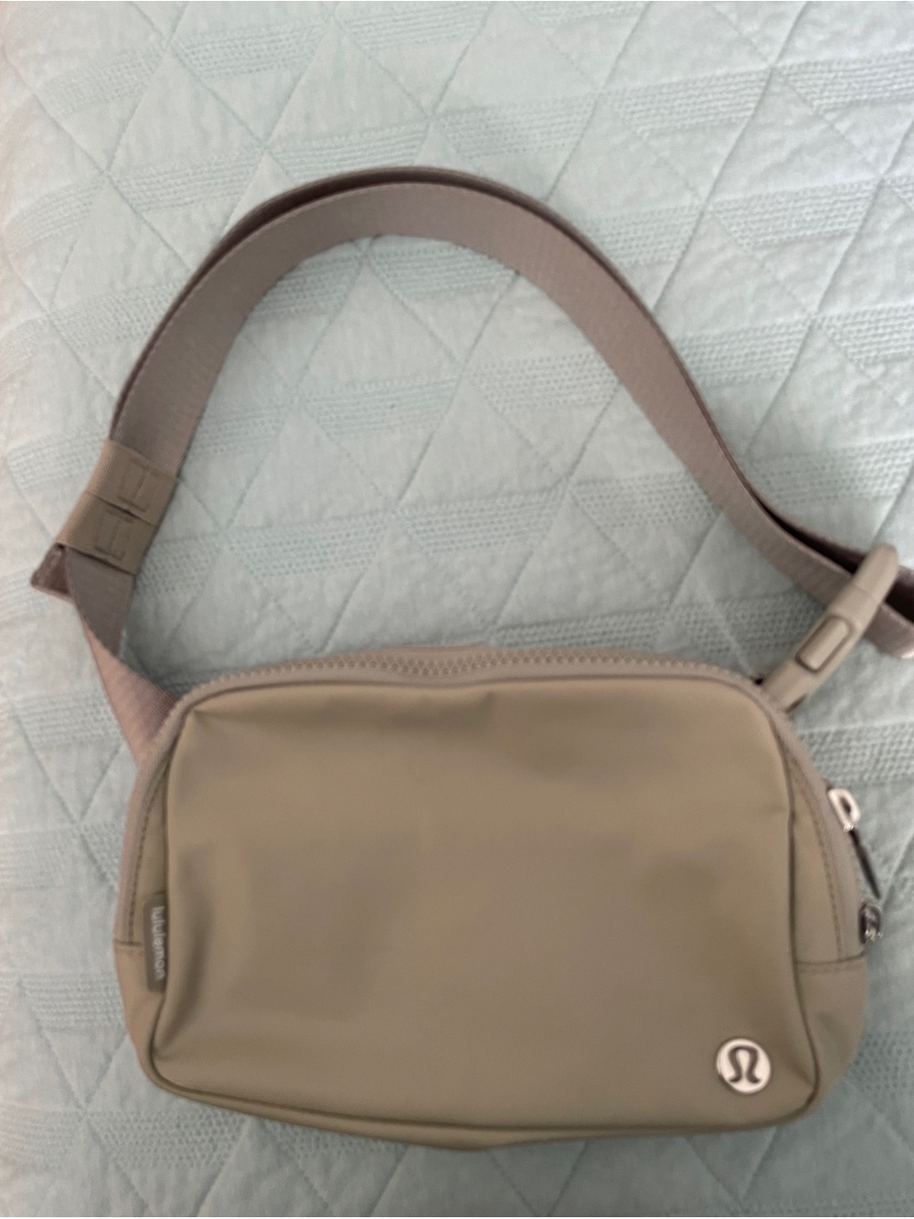 lululemon athletica Beige/Tan Waist Pack